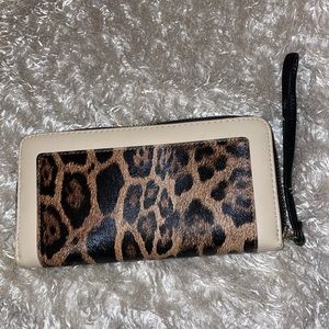 New Cheetah Print Wallet for Sale! 🐆